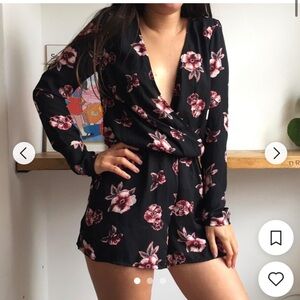 H&M Divided Black Floral Long Sleeve Romper - Size 6